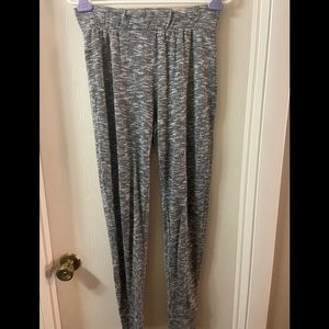 Grey leggings